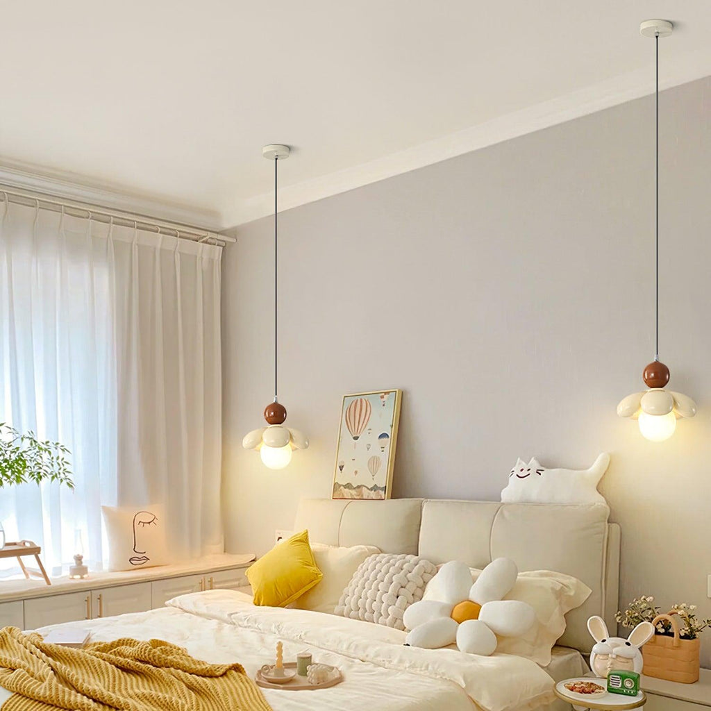 Maru Flower Metal Pendant Lamp — product view 7