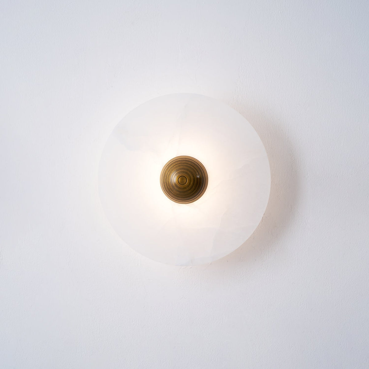 Median Alabaster Sconce