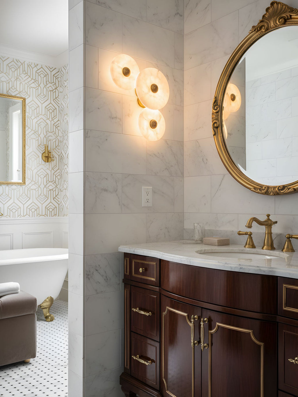 Median Alabaster Sconce