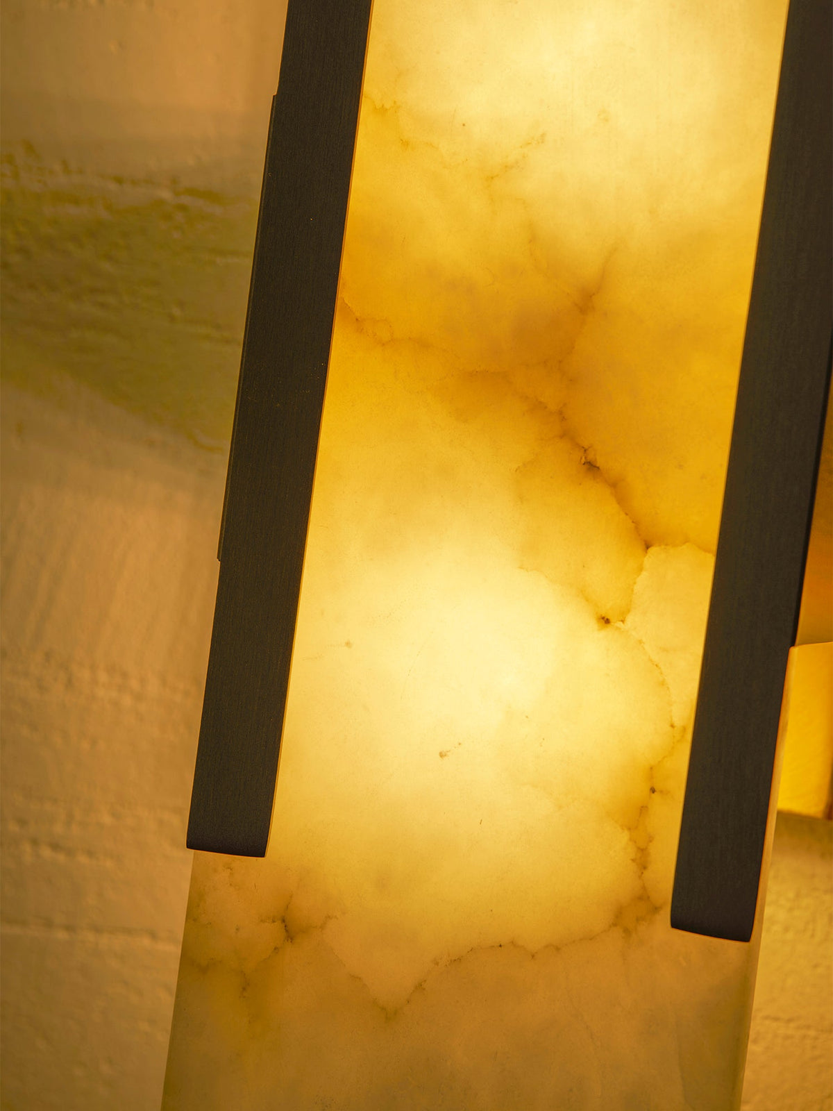 Melange Elongated Alabaster Wall Sconce
