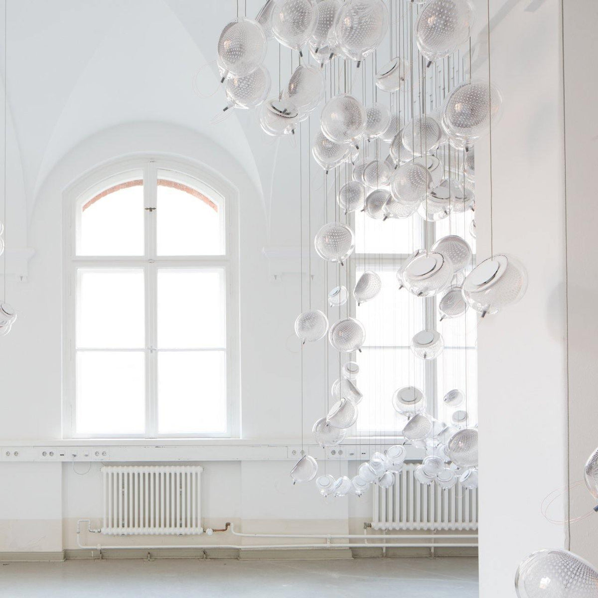 Mesh Glass Chandelier — product view 3