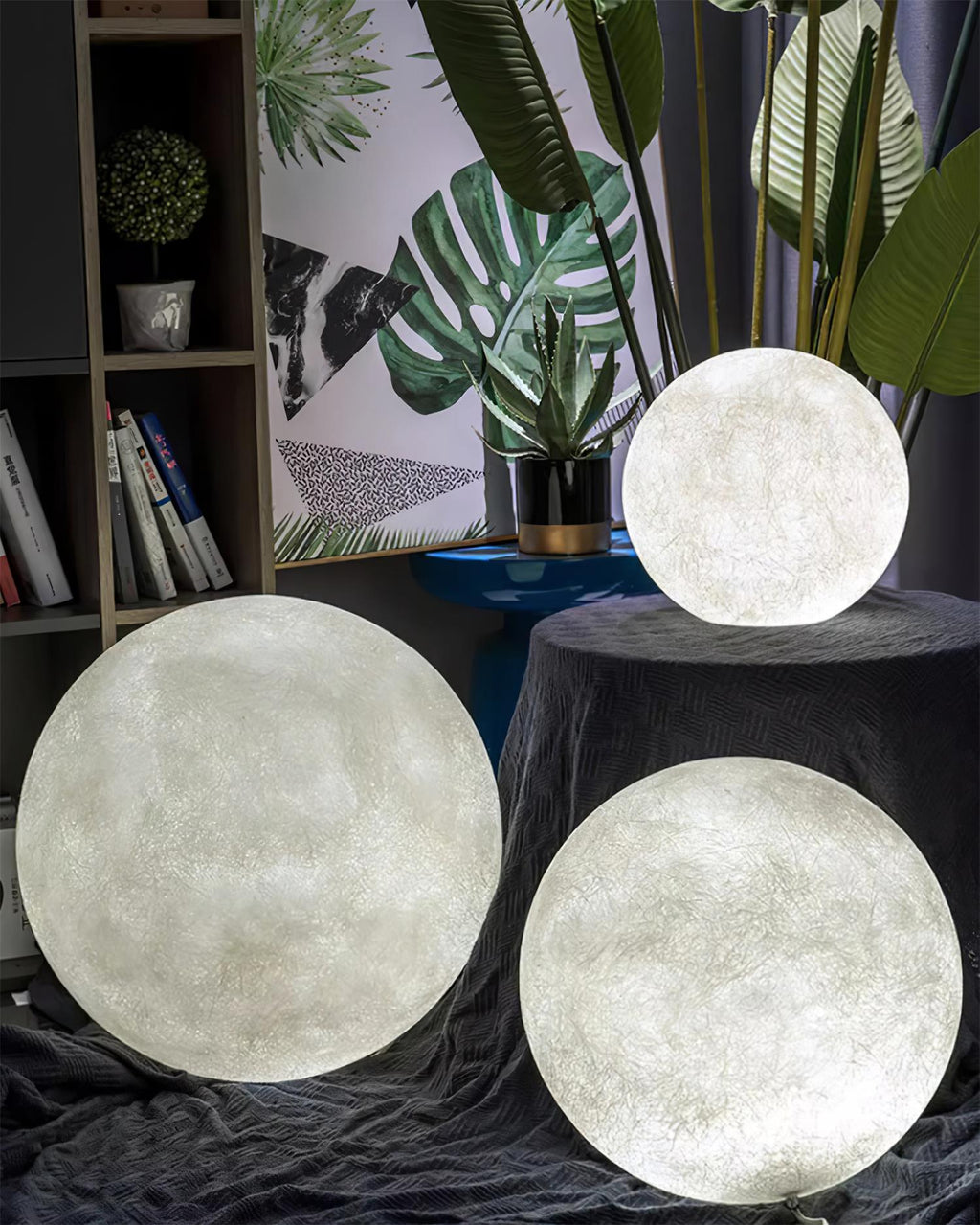 Moon Table Lamp — product view 20