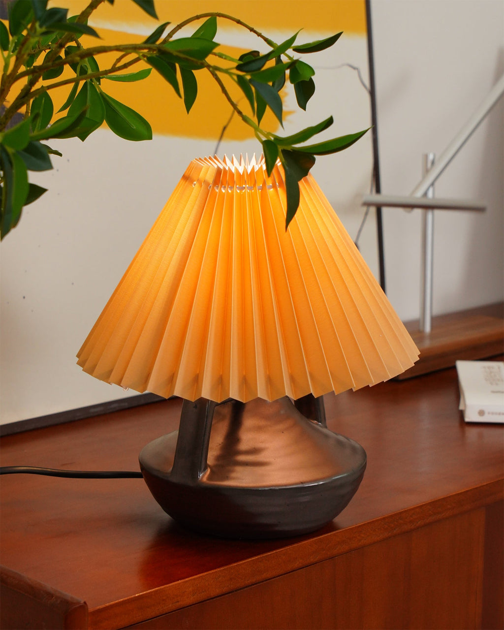 Navia Pleated Metal Table Lamp — product view 13