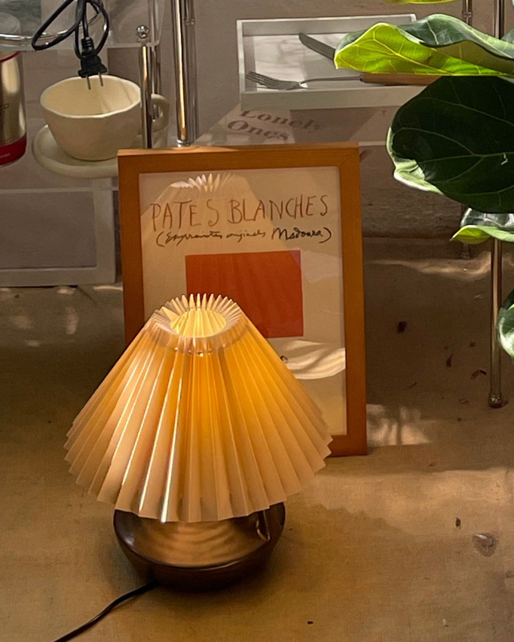 Navia Pleated Metal Table Lamp — product view 6