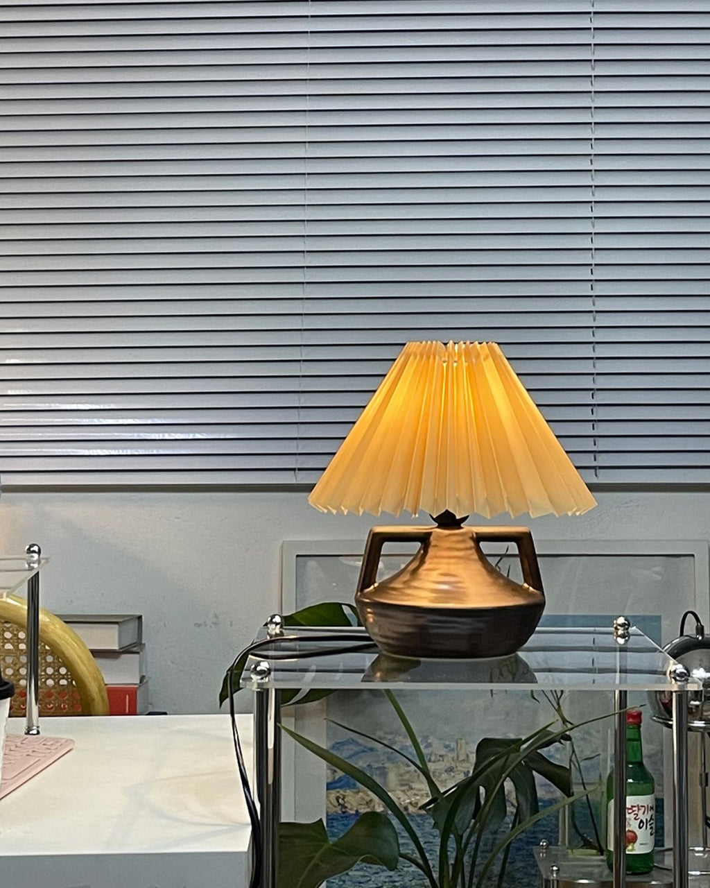 Navia Pleated Metal Table Lamp — product view 9