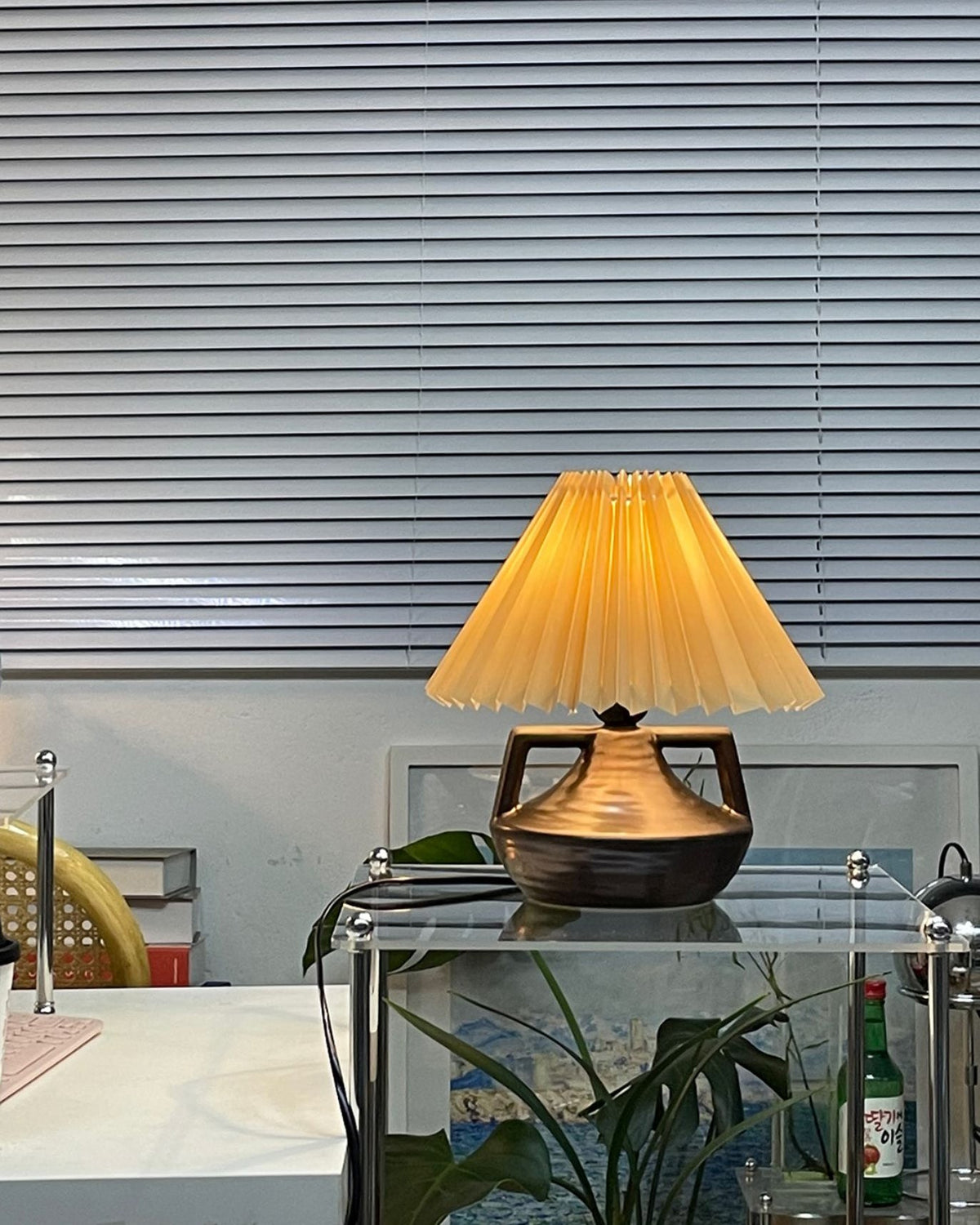 Navia Pleated Metal Table Lamp — product view 9