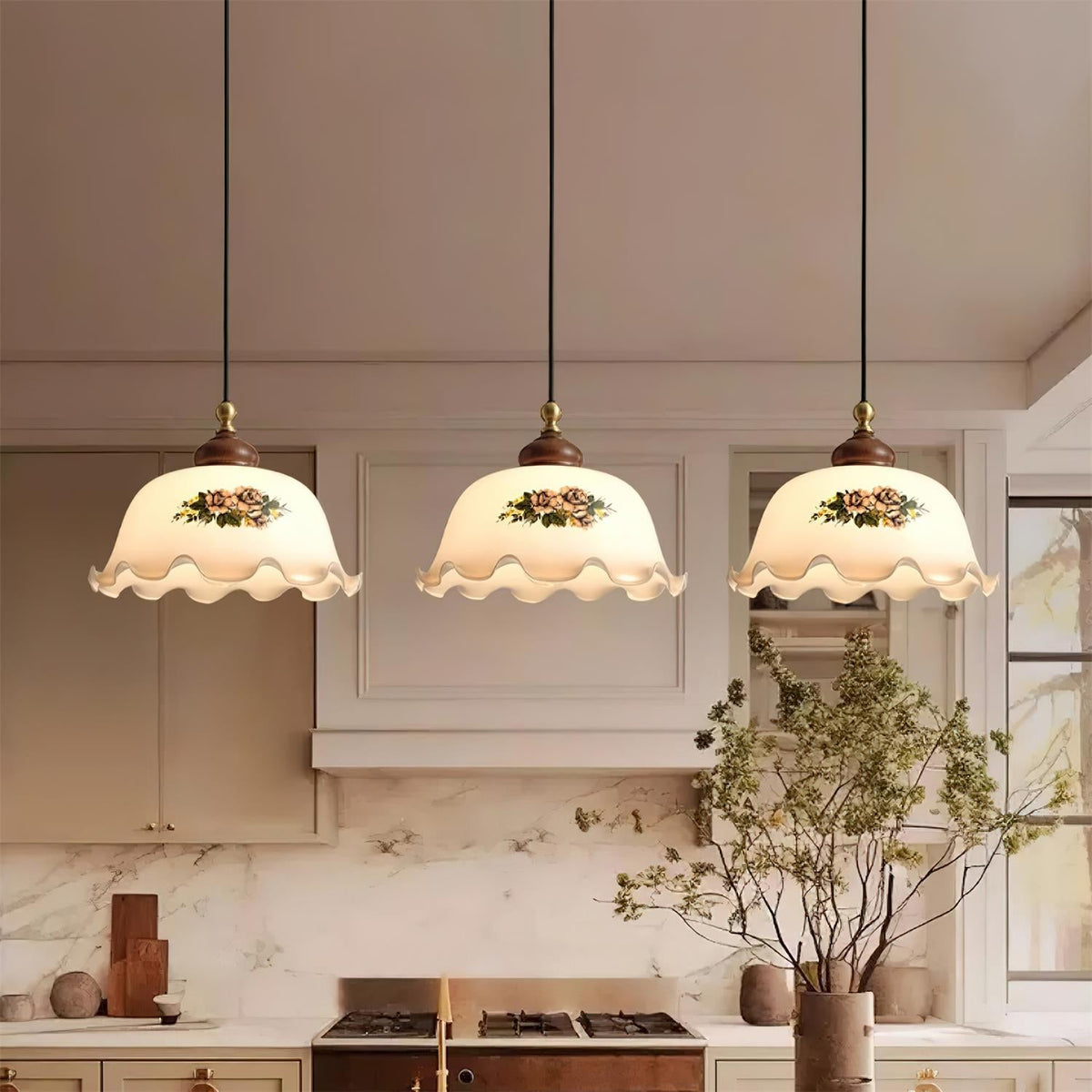 Nonna Floral Glass Pendant Lamp — product view 2