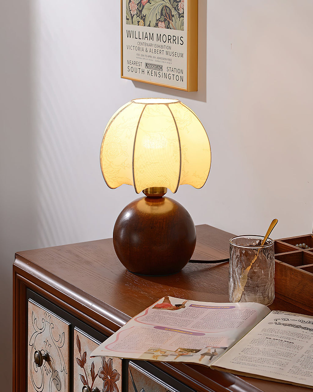 Peonies Table Light — product view 3