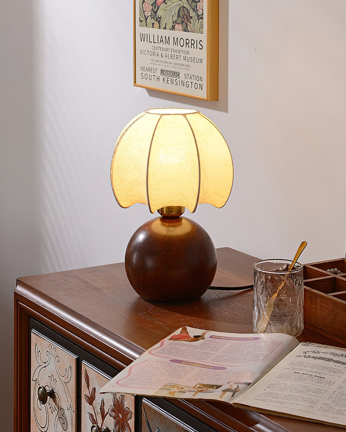 Peonies Table Light — product view 3