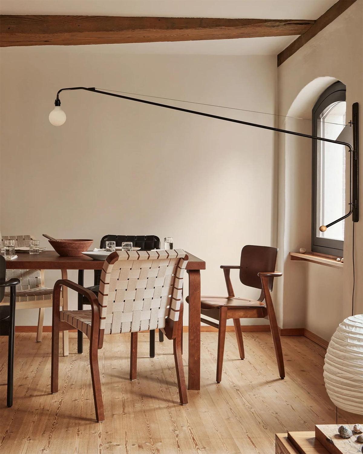 Swing Arm Metal Wall Lamp — product view 10