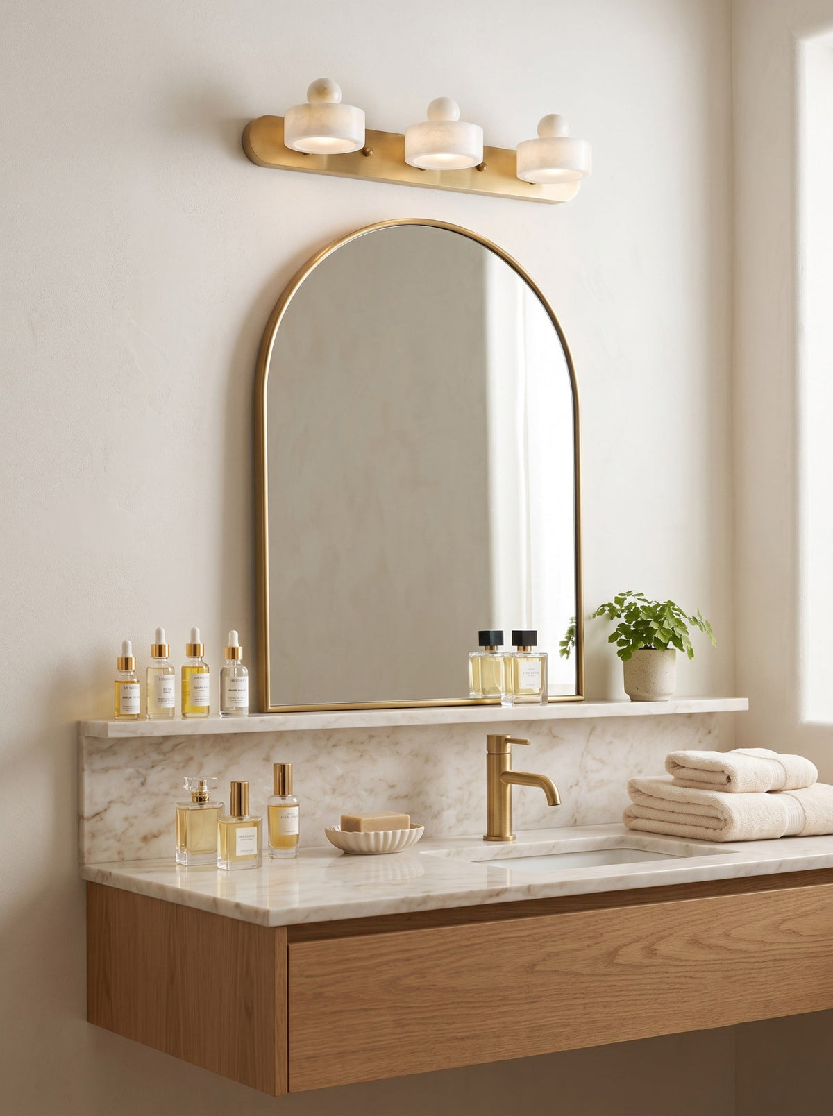 Tavros Alabaster Wall Sconce — product view 12