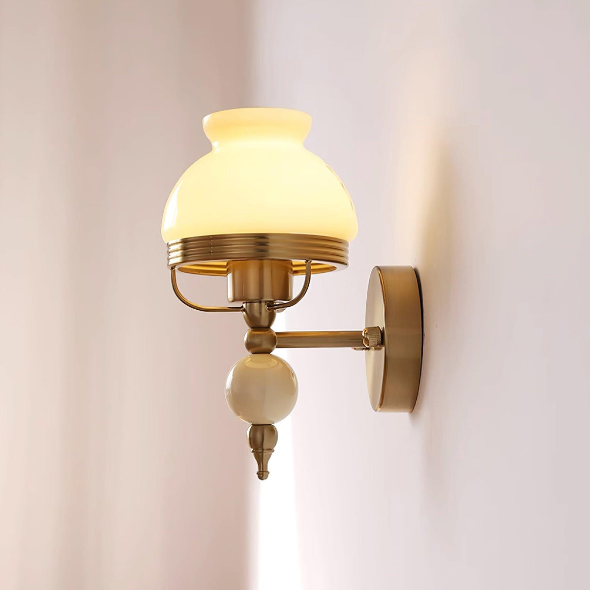 Retro Yuna Wall Lamp — product view 19