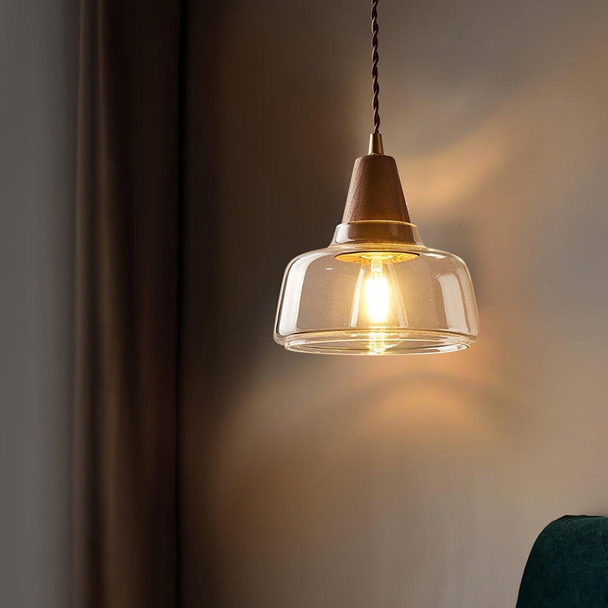 Rockford Glass Wall Lamp — product view 4