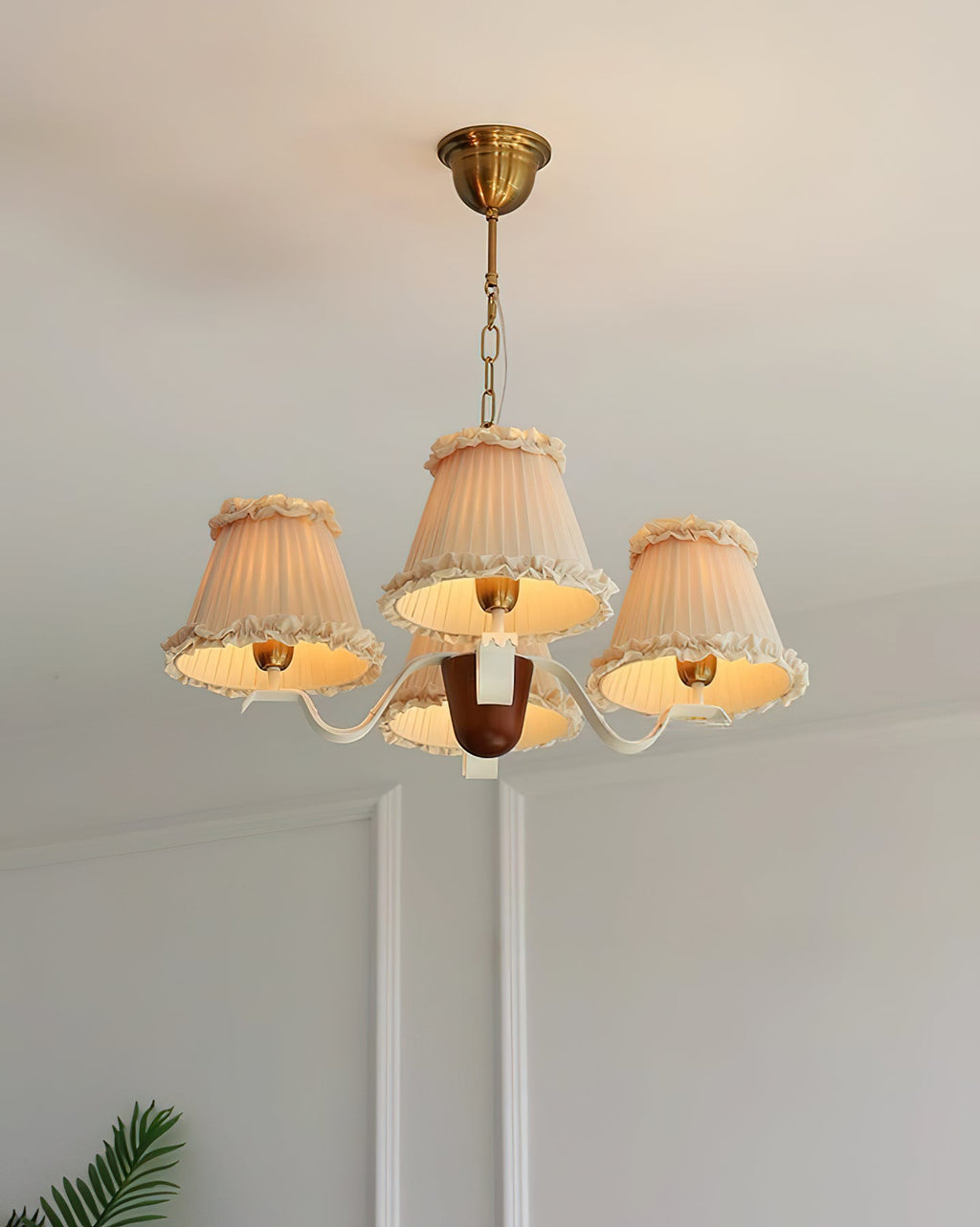 Rosvyn Wood Chandelier — product view 9