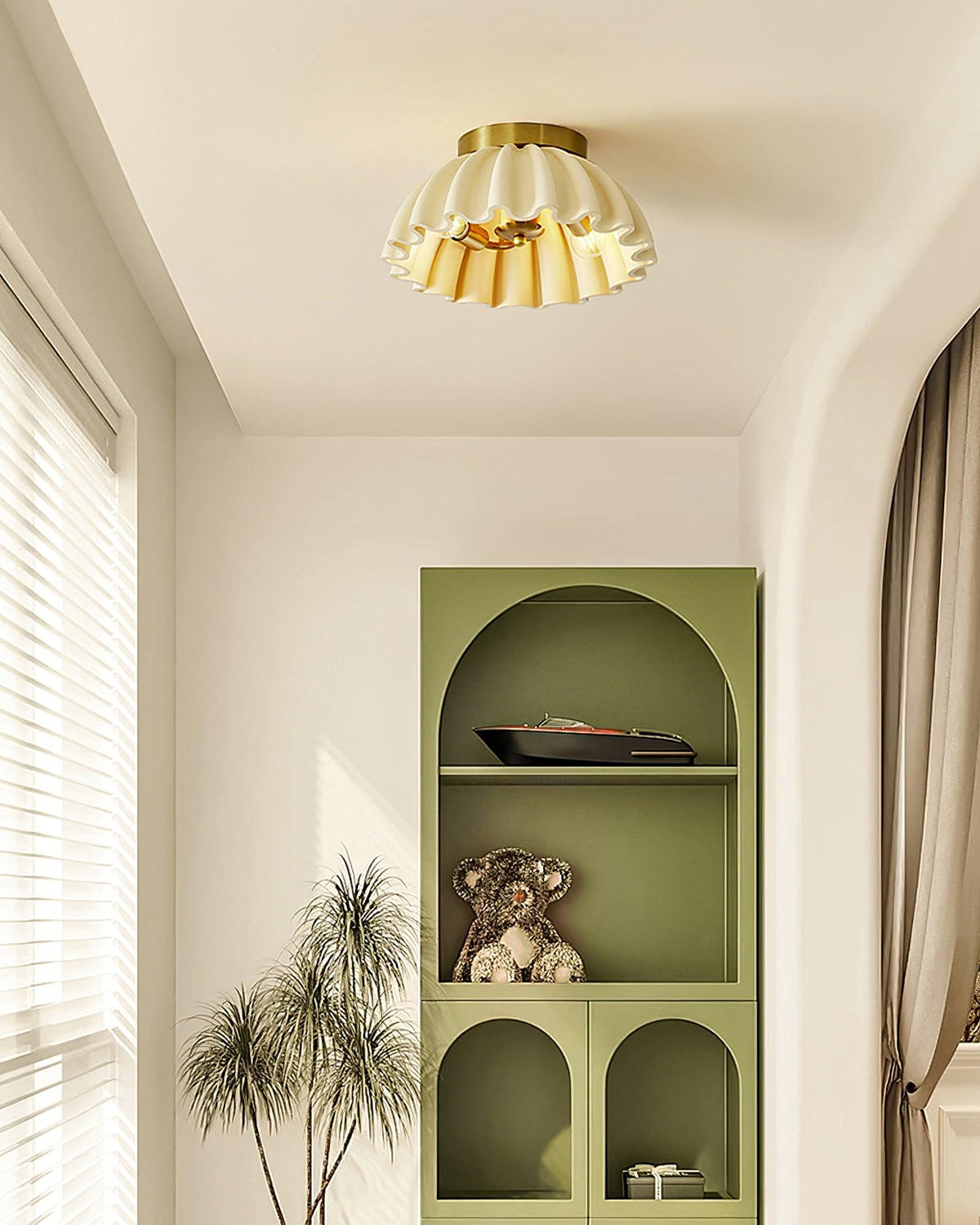 Ruffle Metal Ceiling Light — product view 3