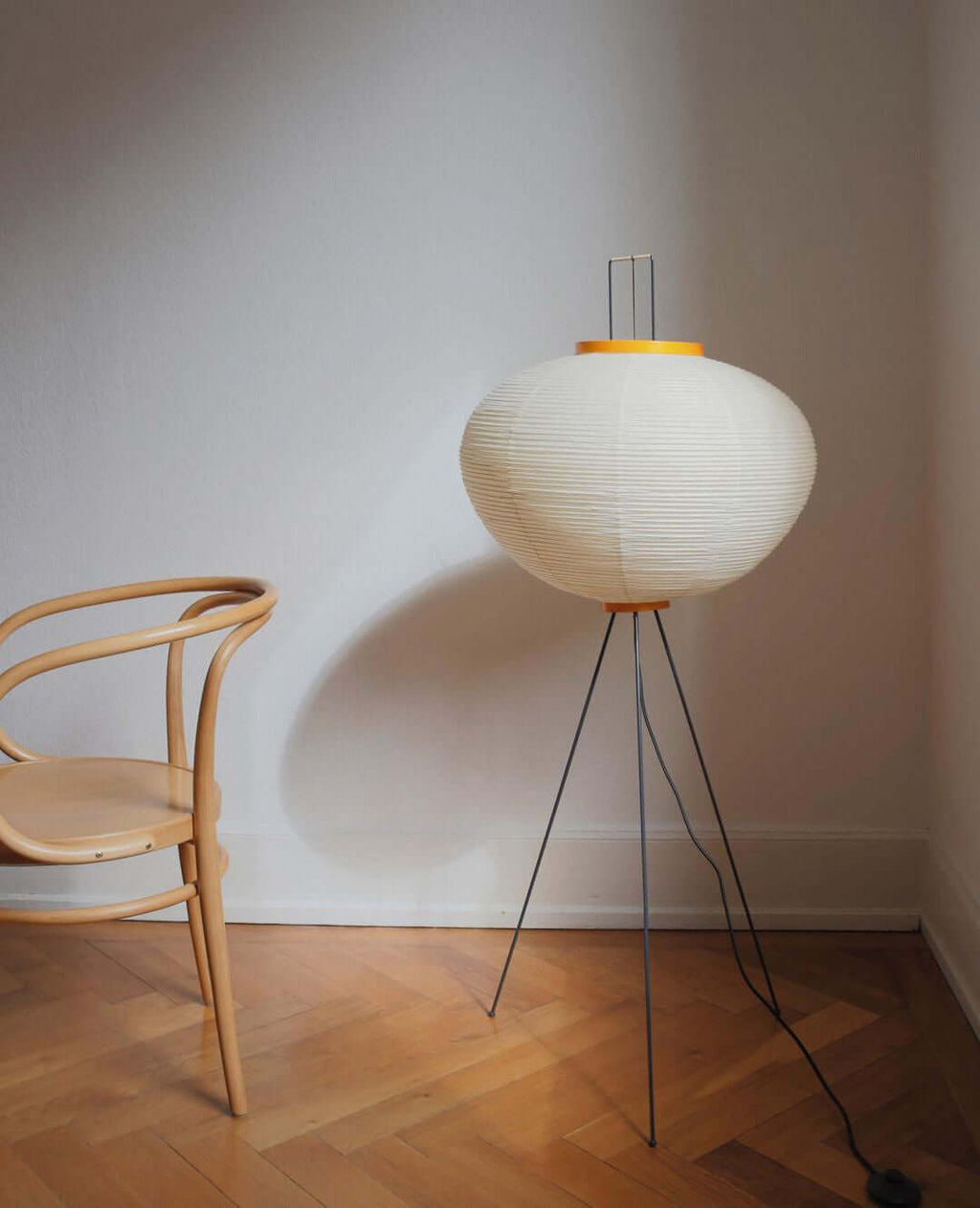 Akari 14A 10A Lantern Floor Lamp