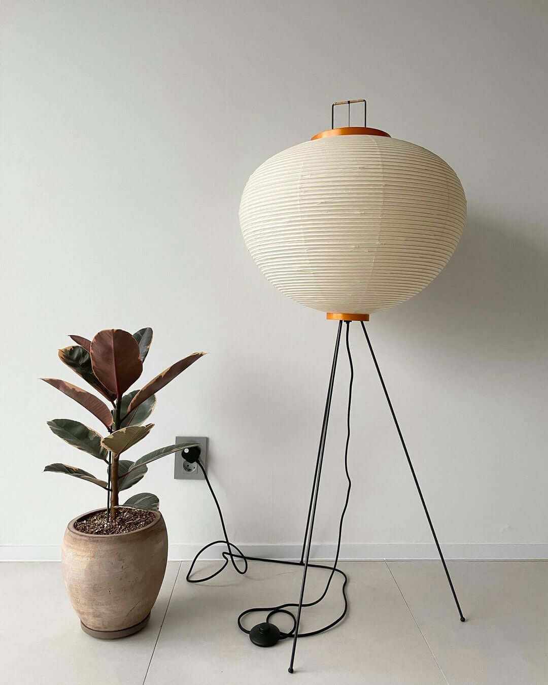 Akari 14A 10A Lantern Floor Lamp