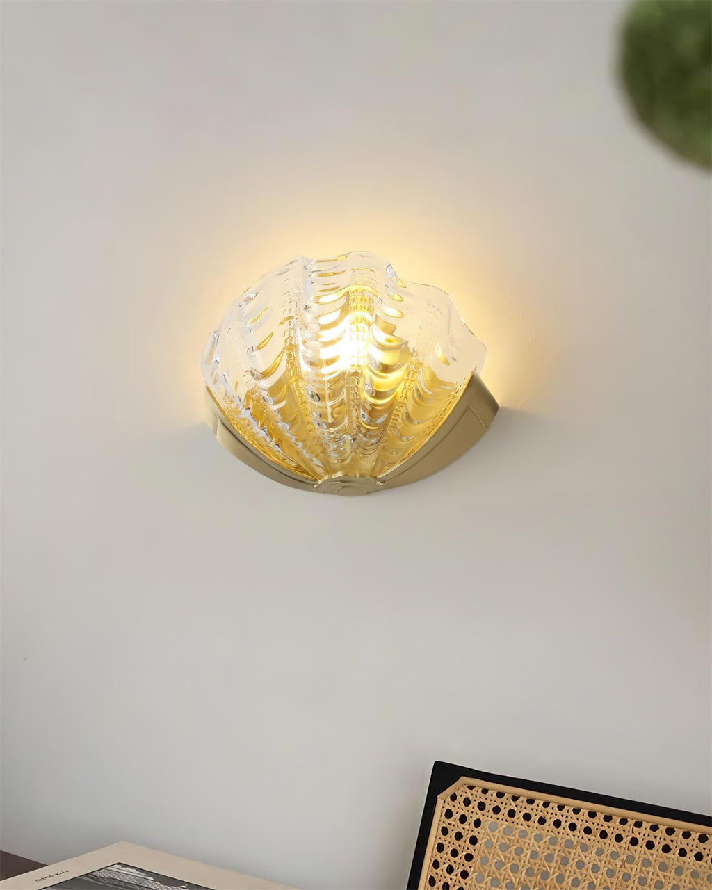 Seashell Glass Wall Lamp — product view 32