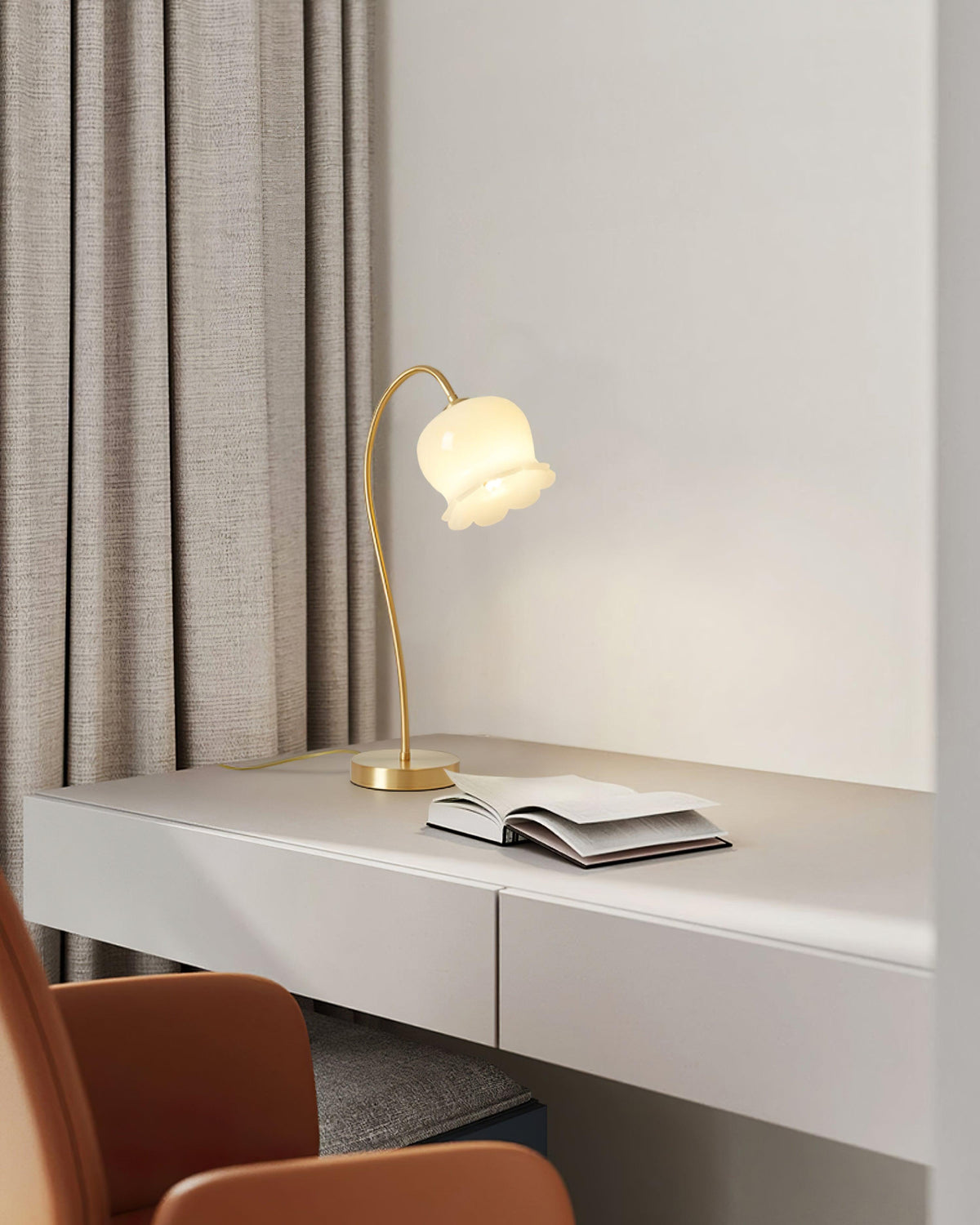 Siena Brass Table Lamp — product view 7