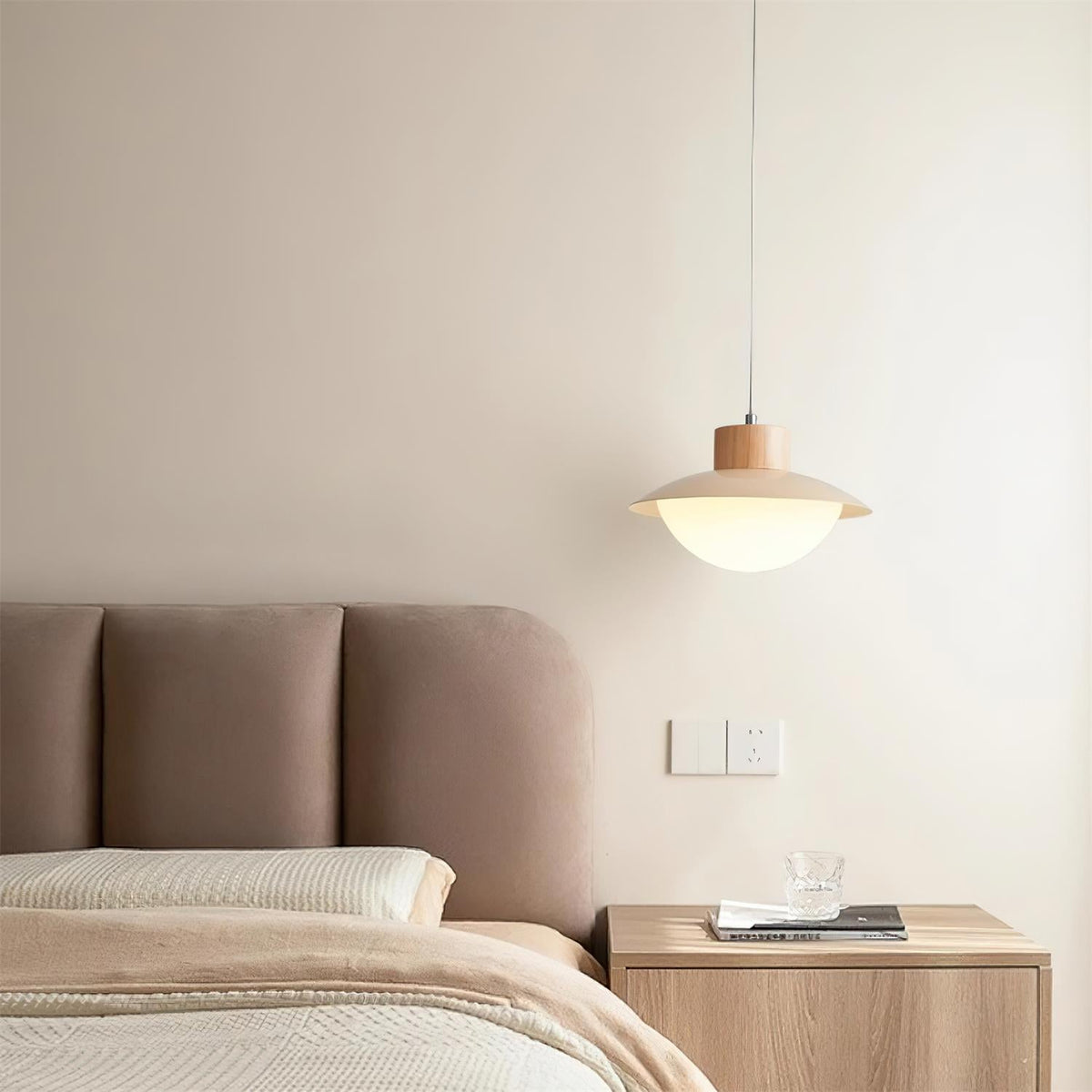 Stevie Wood Pendant Lamp — product view 14