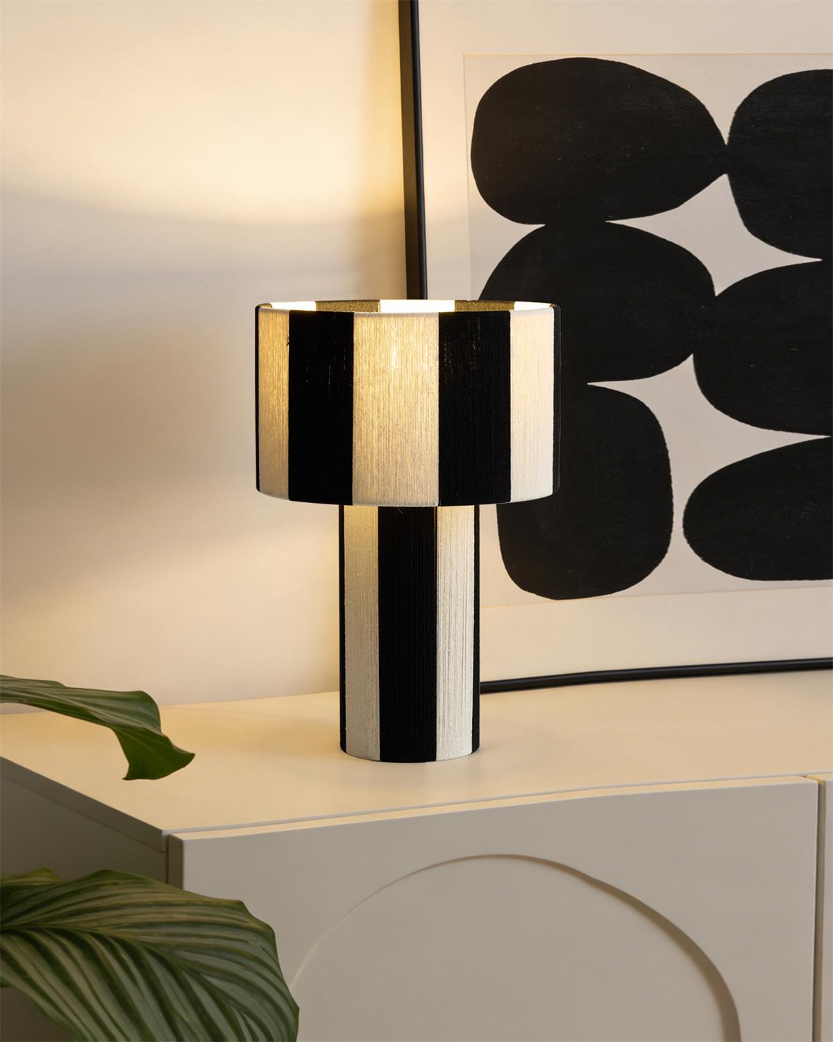 Strivelle Table Light — product view 2