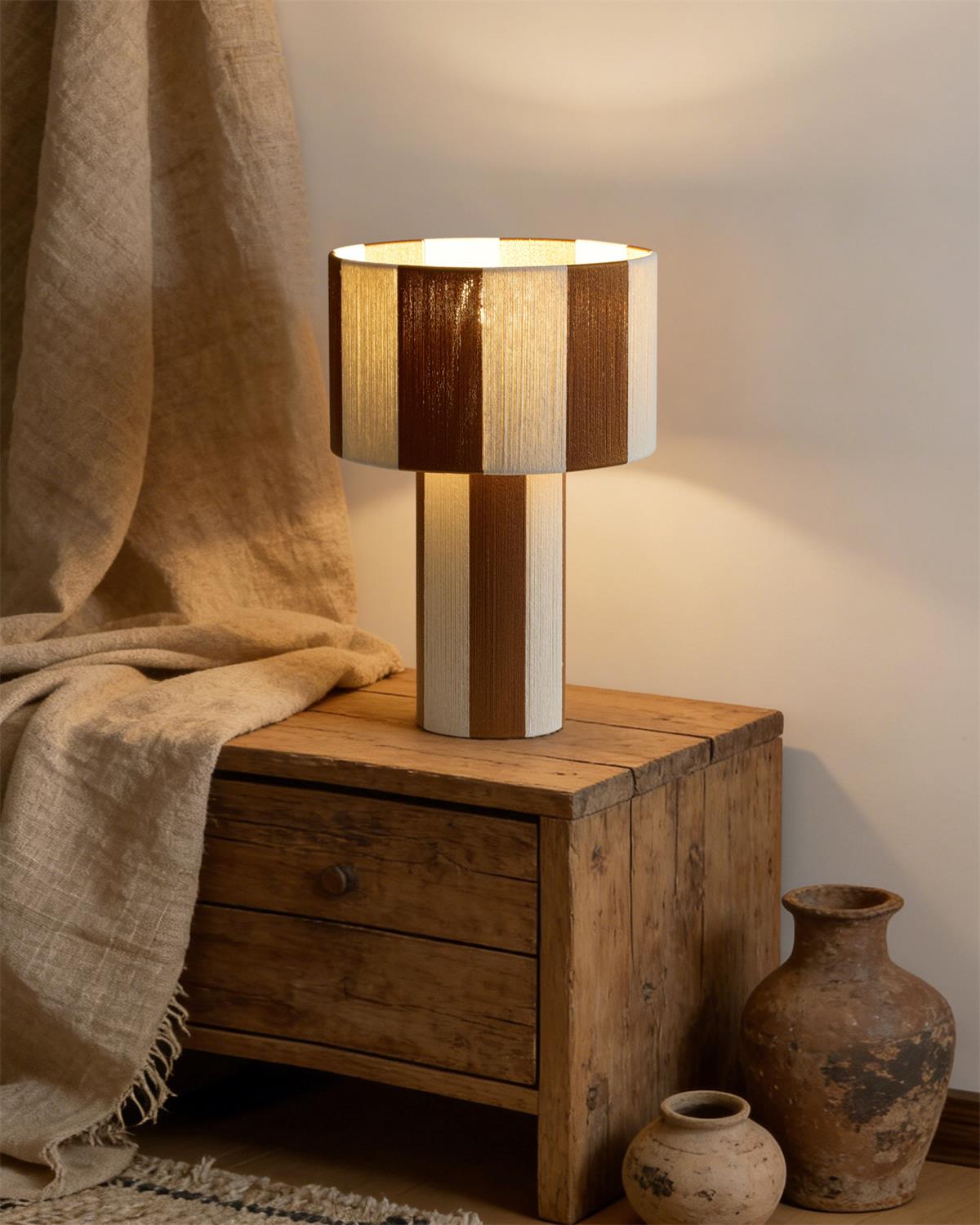 Strivelle Table Light — product view 3