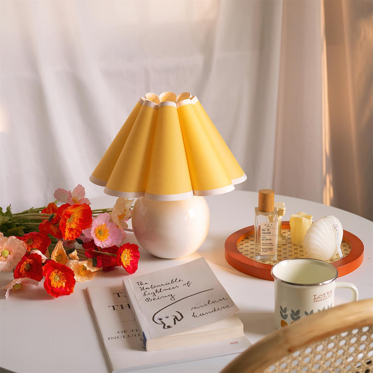 Sunburst Glass Table Lamp — product view 7