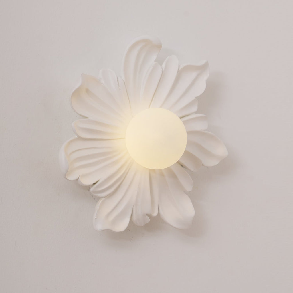 Tina Flower Resin Wall Lamp — product view 38