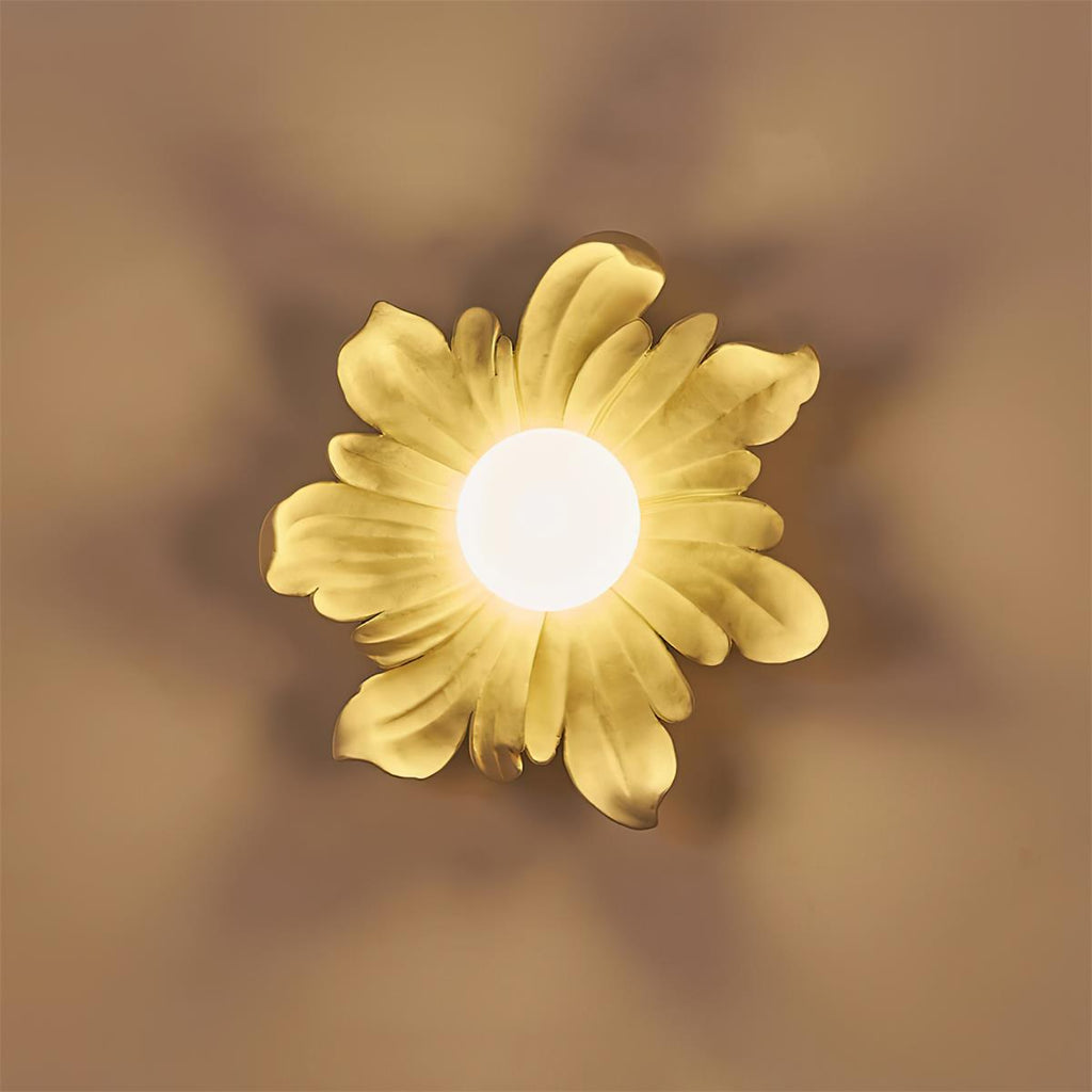 Tina Flower Resin Wall Lamp — product view 24