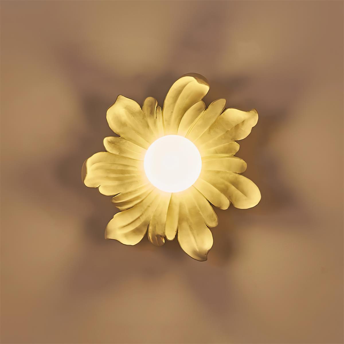 Tina Flower Resin Wall Lamp — product view 24