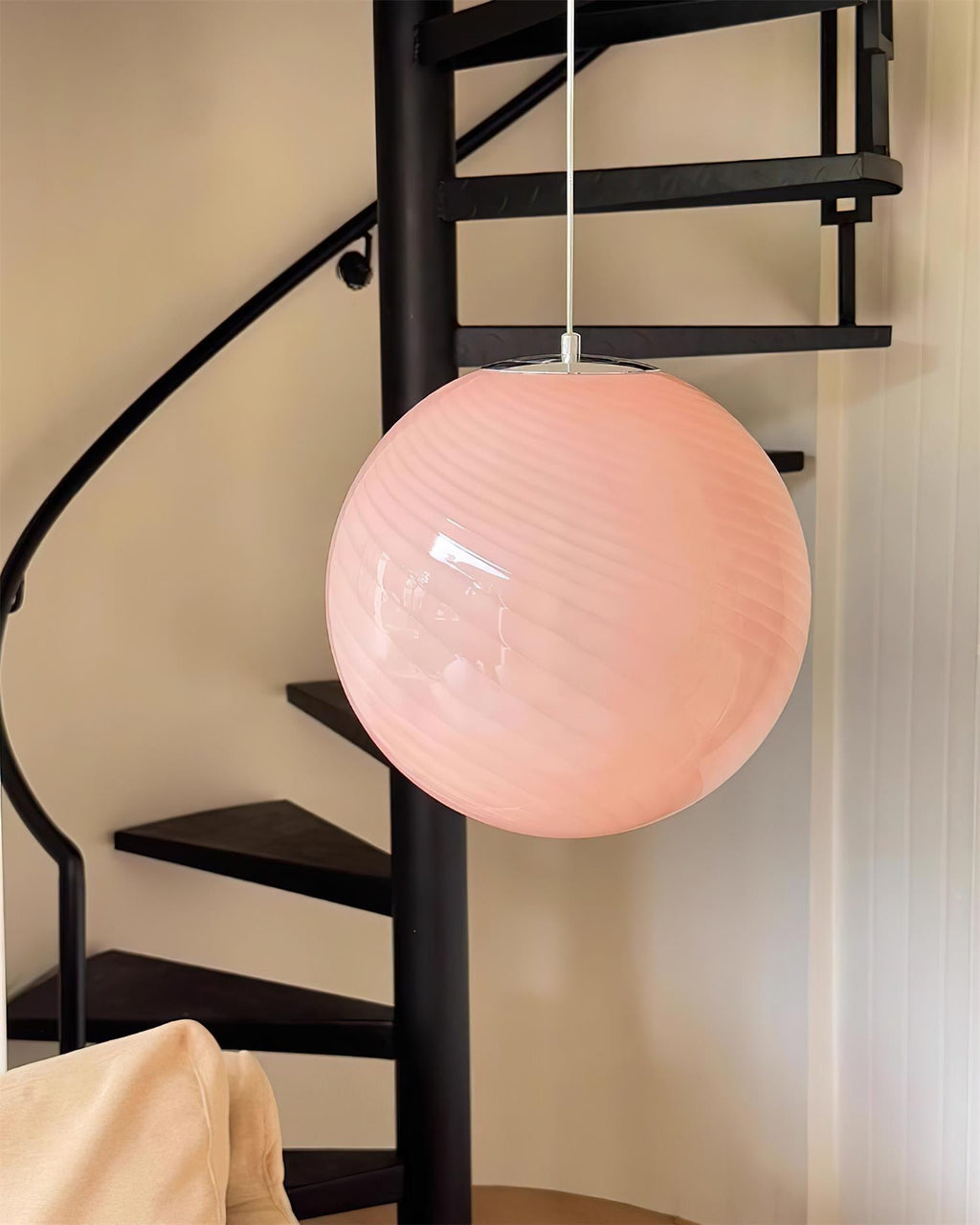 Tobia Pendant Lamp — product view 4