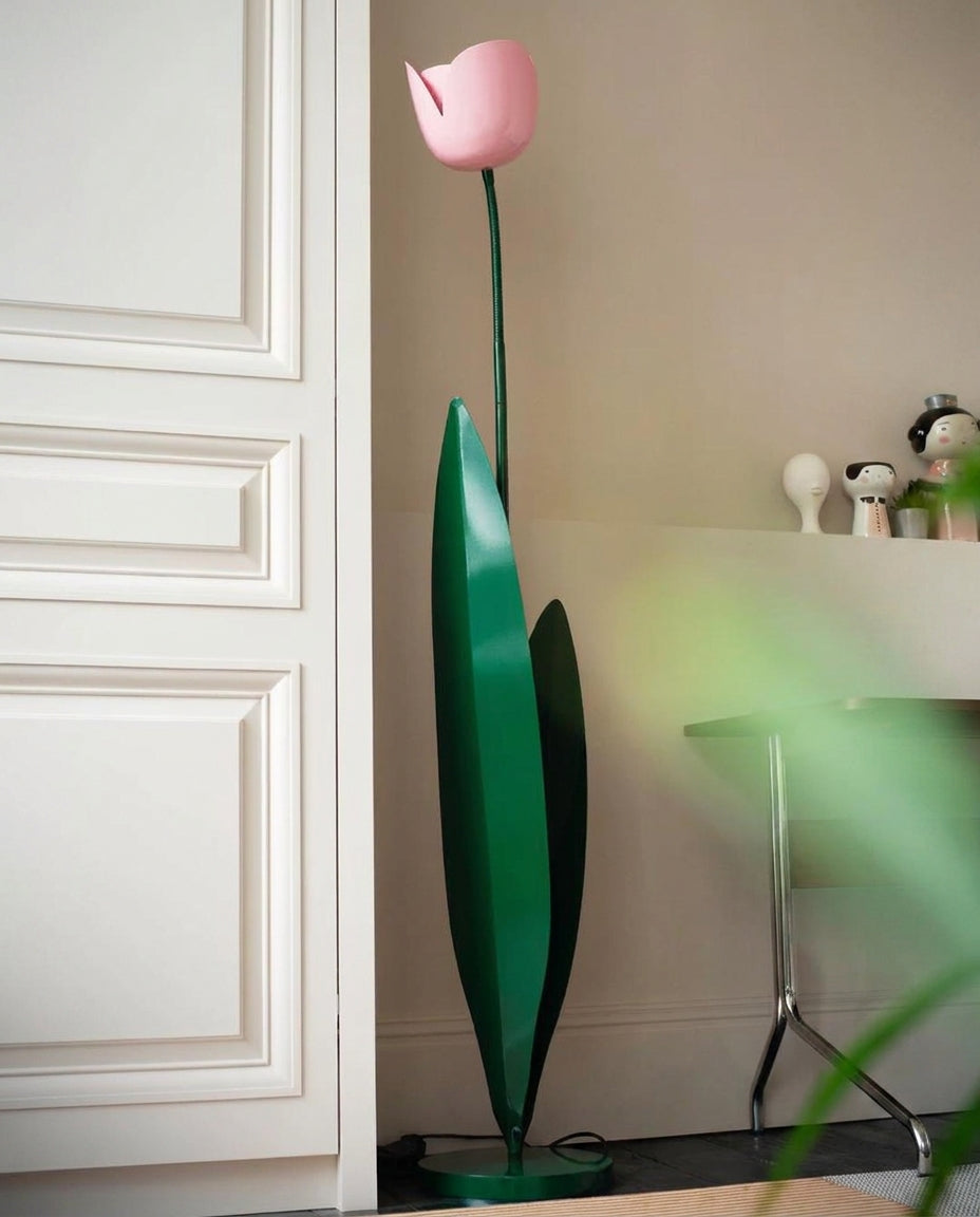 Tularia Tulip Floor Light — product view 4