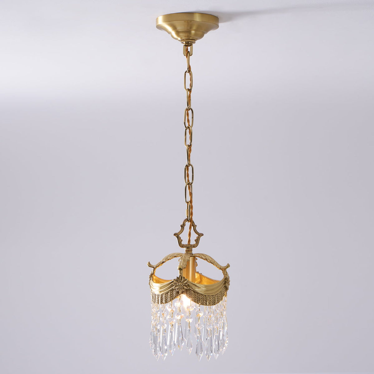 Vacarro Pendant Lamp — product view 27