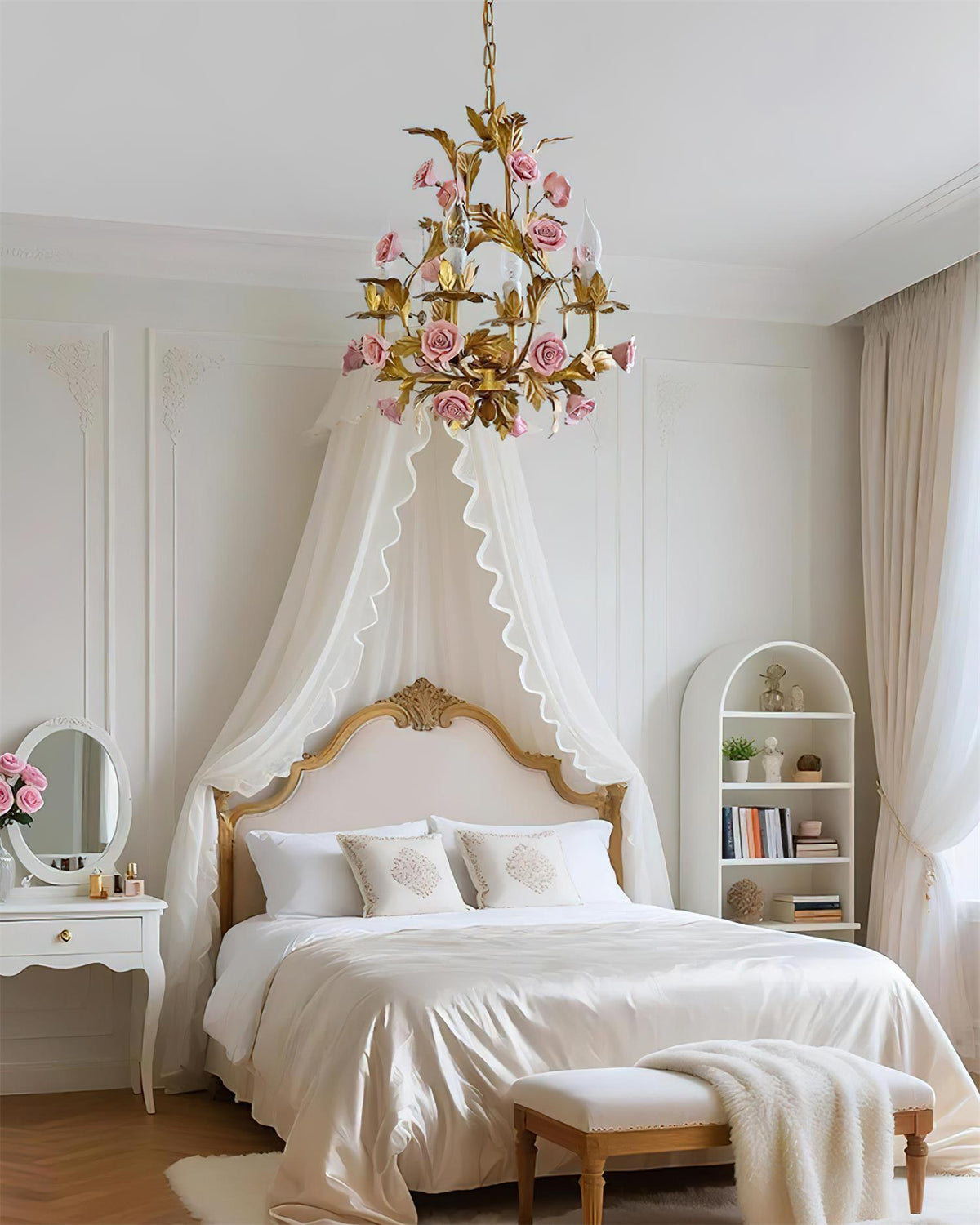 Valrosa Metal Chandelier — product view 4