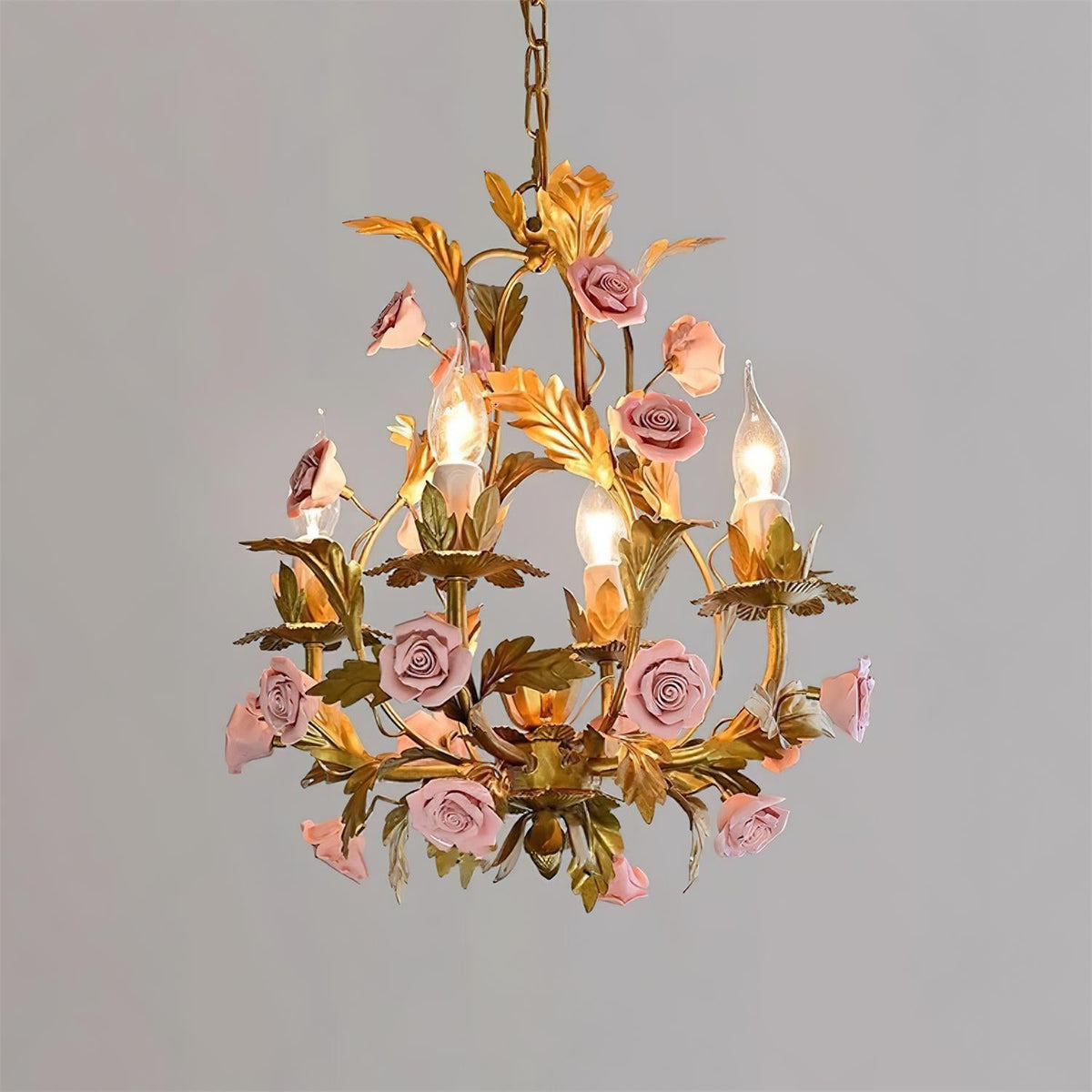 Valrosa Metal Chandelier — product view 2