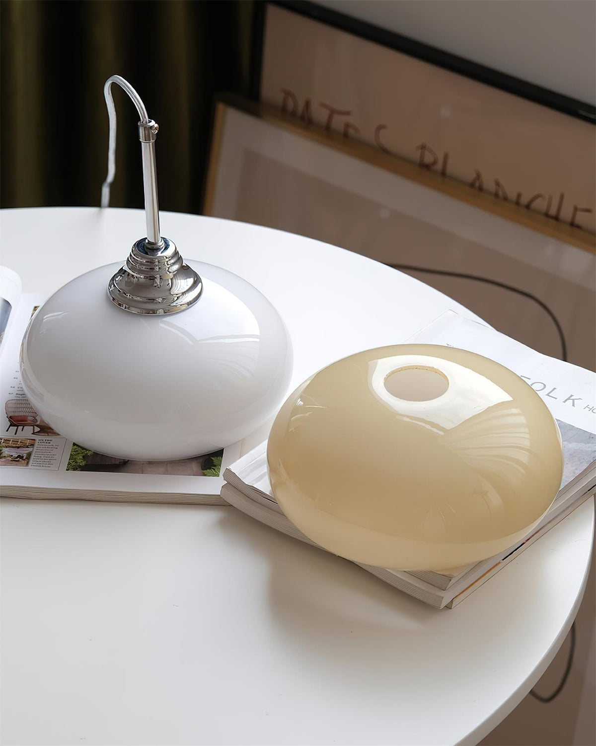 Vanilla Glass Pendant Lamp — product view 11
