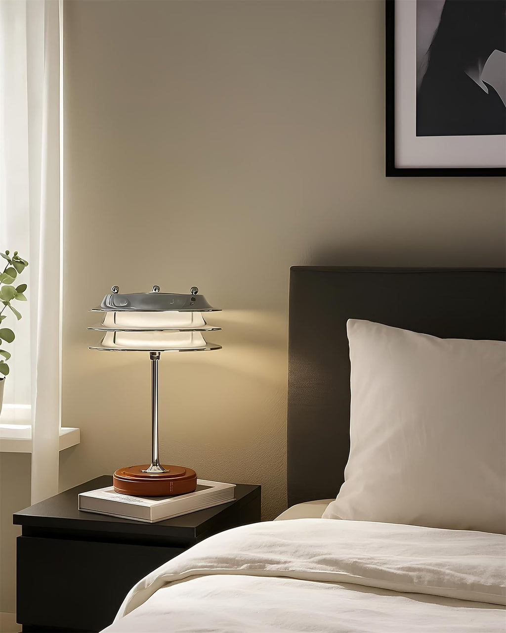 Veltrix Metal Table Lamp — product view 3