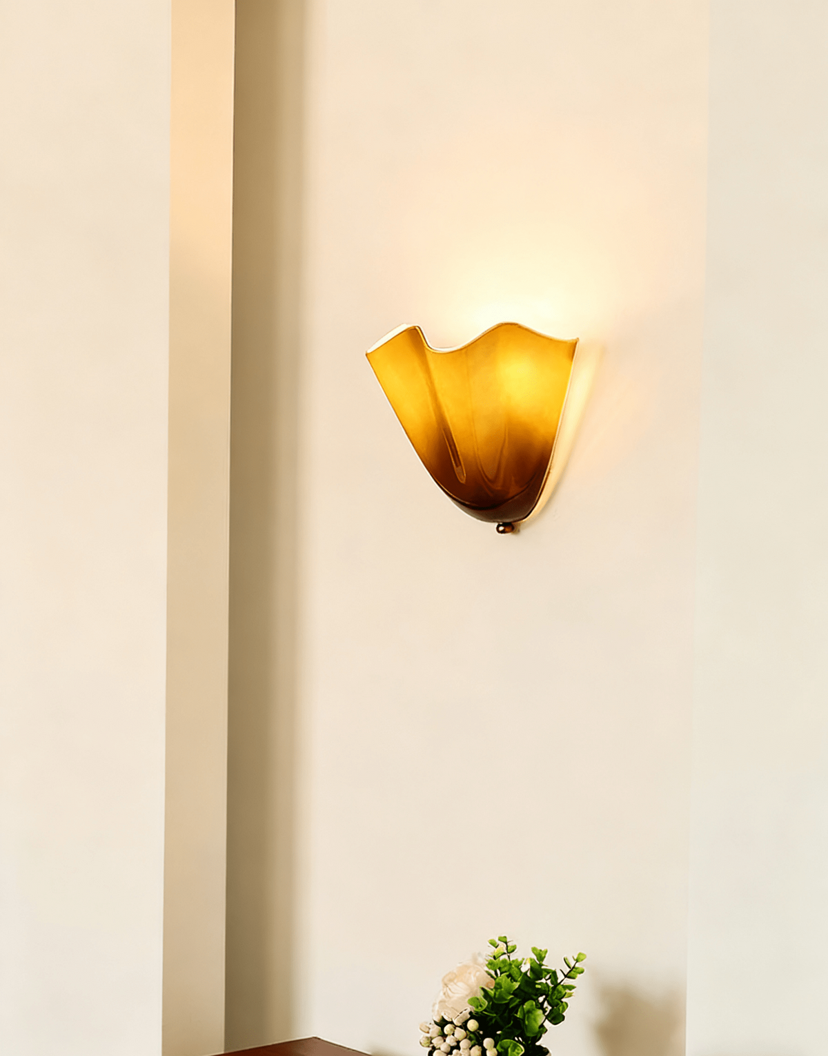 Vera Wall Lamp