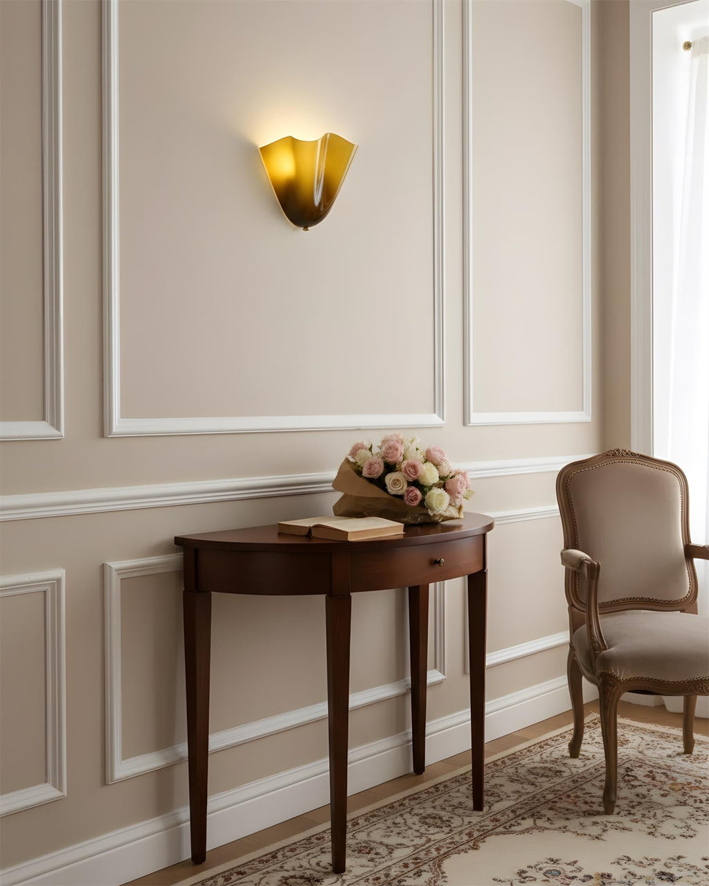 Vera Wall Lamp
