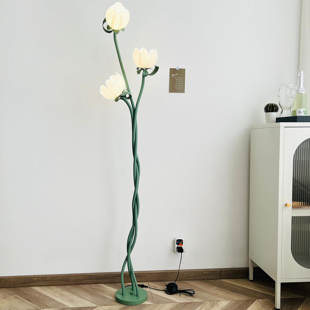 Verdina Metal Floor Lamp — product view 16