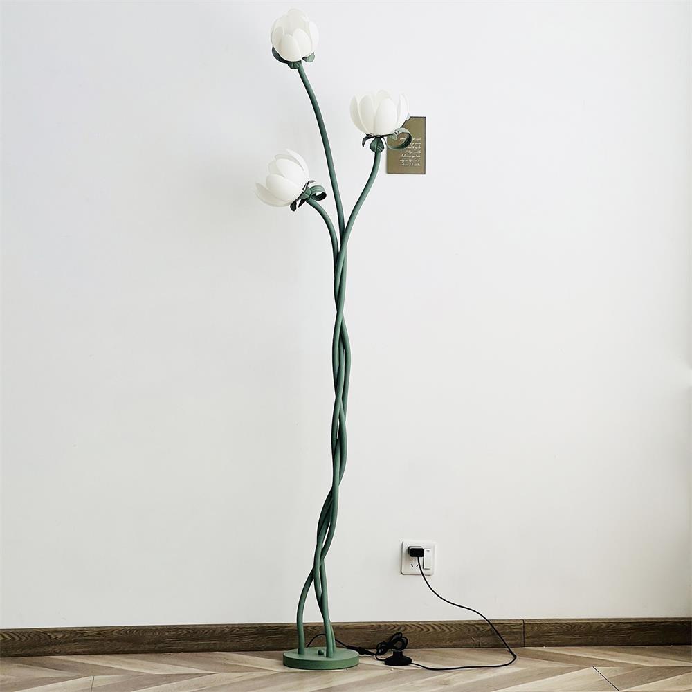 Verdina Metal Floor Lamp — product view 6