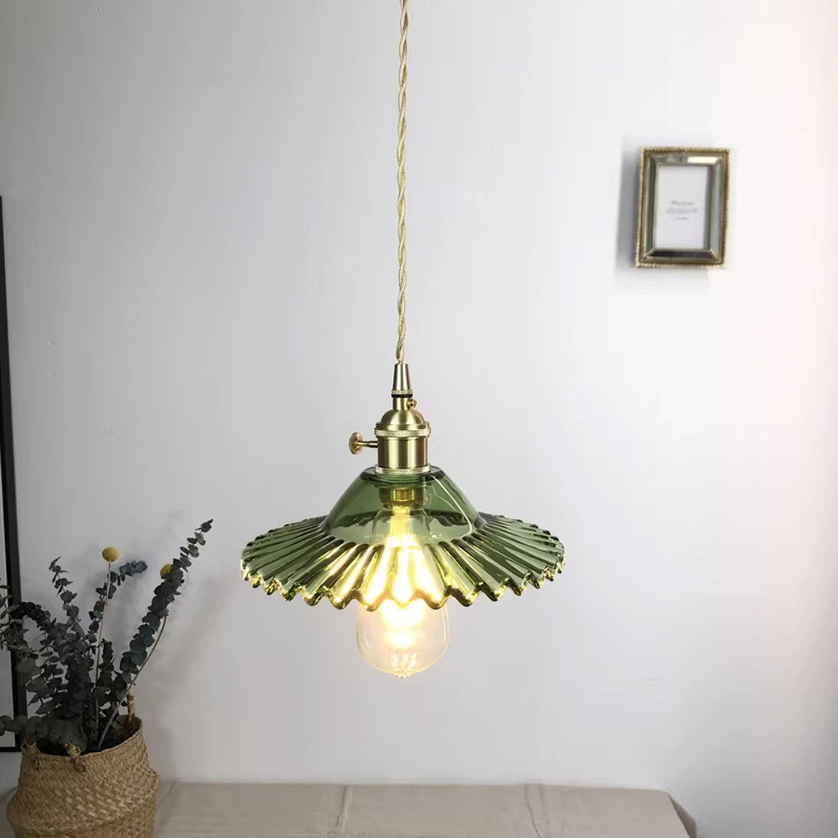 Vines Glass Pendant Lamp — product view 2