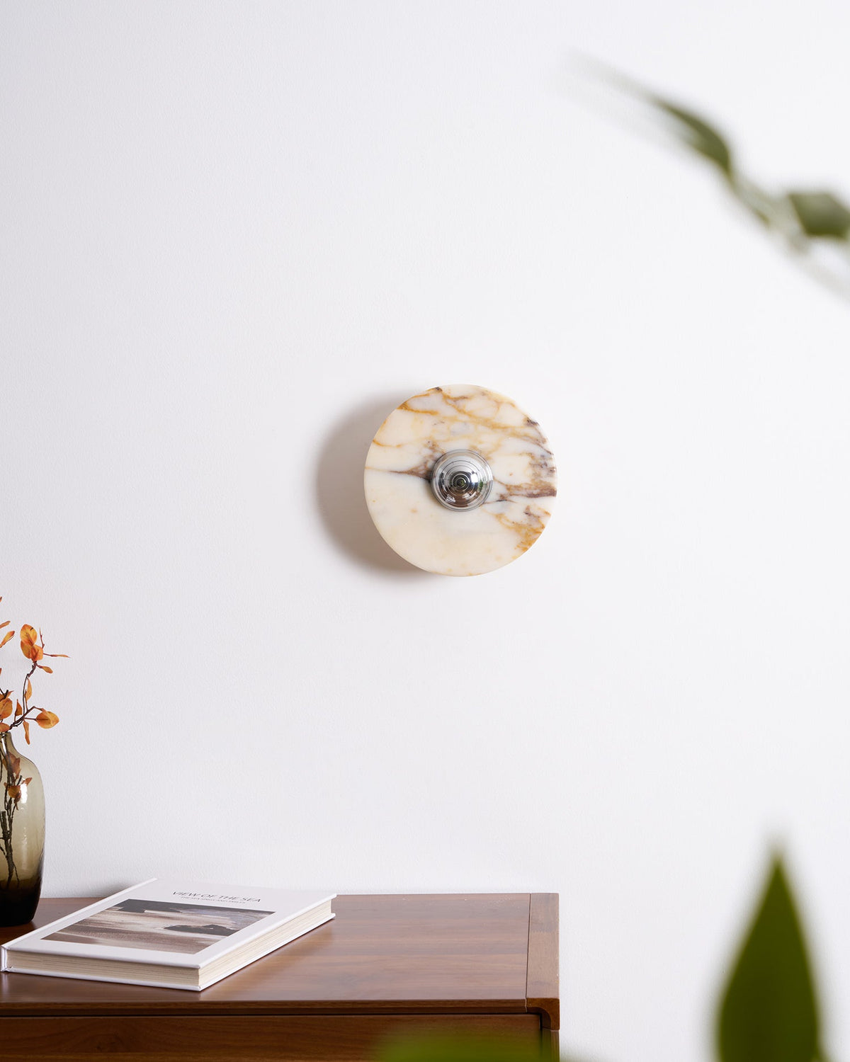 Viola Marble Wall Lamp — product view 17