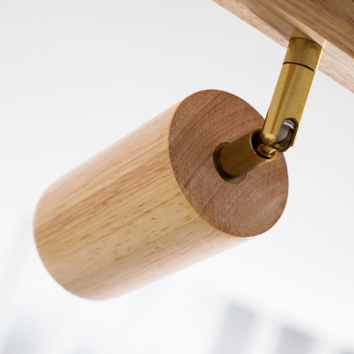 Wood Adjustable Beam Spotlight