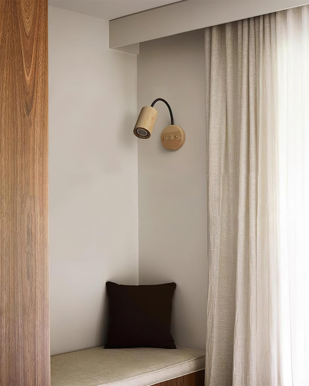 Woodcrest Wood Wall Lamp — product view 10