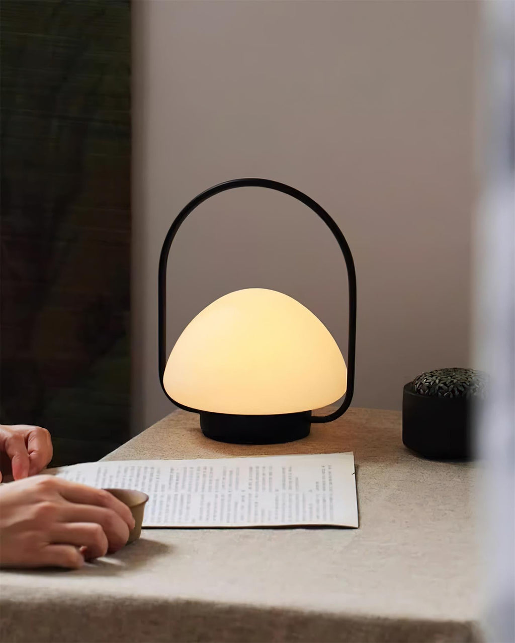 Zoe Portable Table Lamp (built-in battery) — product view 13