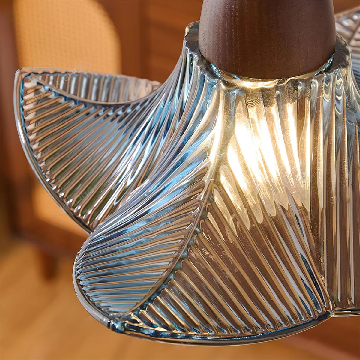 Lila Glass Pendant Lamp — product view 12