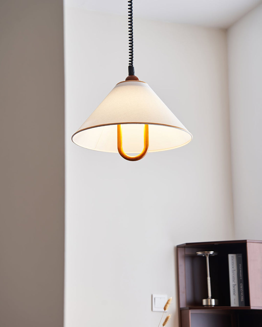 Makoto Wood Pendant Lamp — product view 10