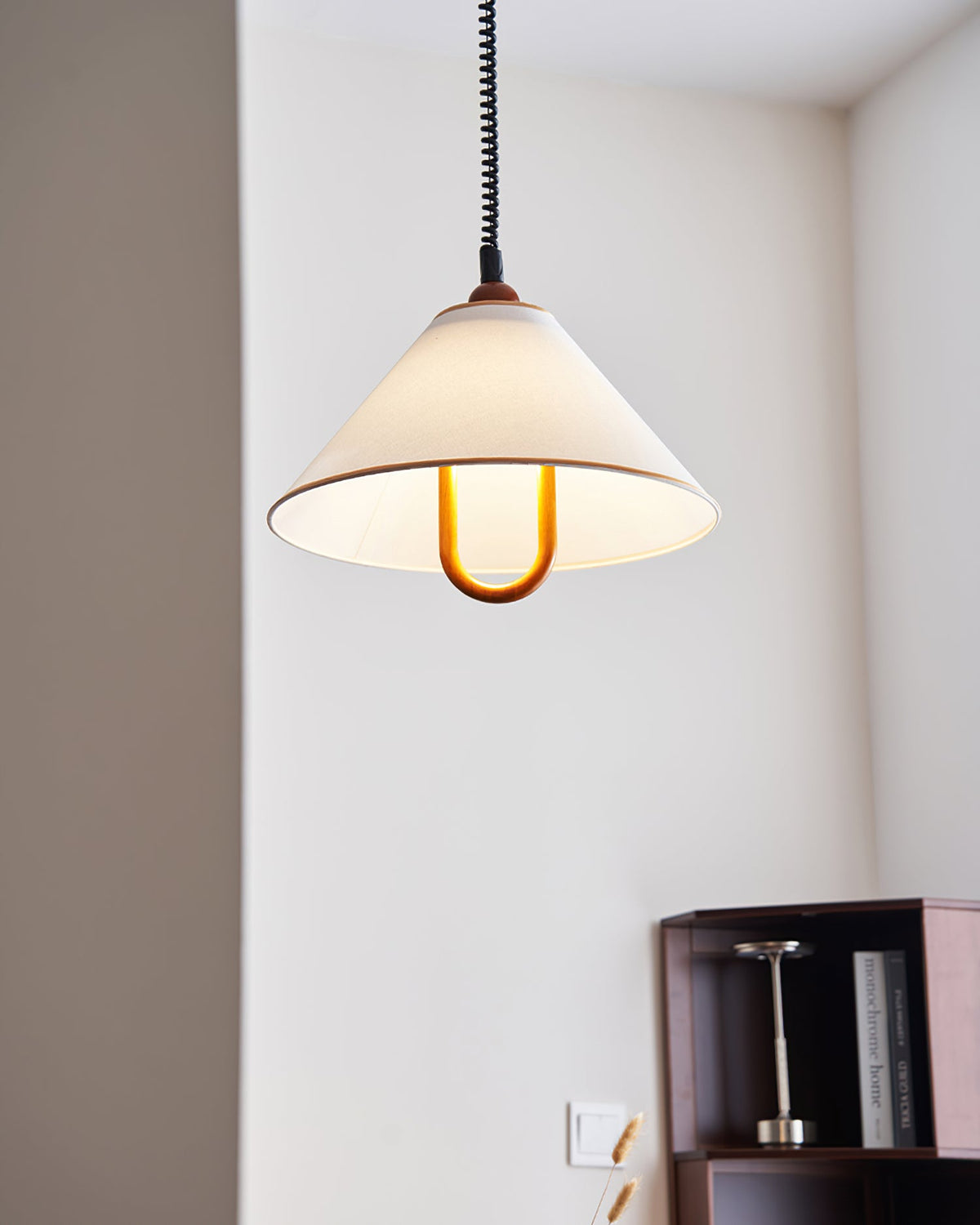 Makoto Wood Pendant Lamp — product view 10