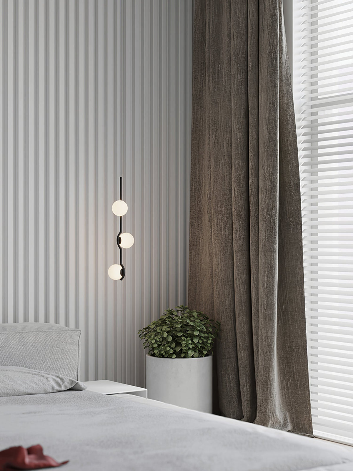 Sullivan Glass Chandelier — product view 4